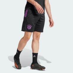 ADIDAS FC Bayern München Tiro 23 Training Short