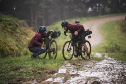 Regenbroek Voor Gravelfietsen -Draag Straal regenbroek voor gravelfietsen 19