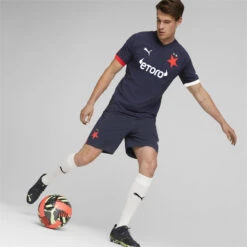 SK Slavia Prague 22/23 Promoshort Voor Heren PUMA -Draag Straal sk slavia prague 2223 promoshort voor heren puma 4