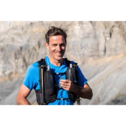 T-SHIRT MET KORTE MOUWEN VOOR TRAILRUNNING HEREN PERF -Draag Straal t shirt met korte mouwen voor trailrunning heren perf blauw 14