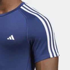 ADIDAS Techfit 3-Stripes Training T-shirt -Draag Straal techfit 3 stripes training t shirt 3