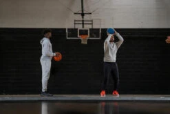 Trainingsbroek Voor Basketbalspelers Voor Heren P100 Medium -Draag Straal trainingsbroek voor basketbal herendames p100 zwart 5